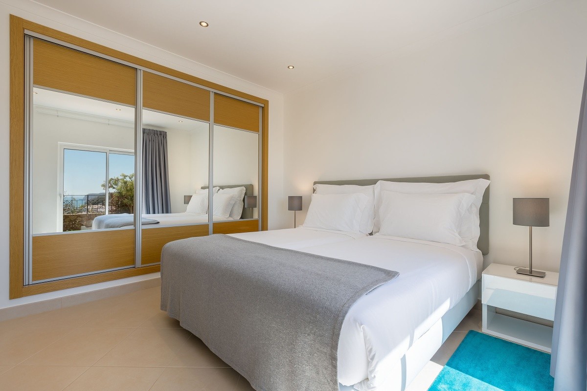 Nau Salema Beach Village