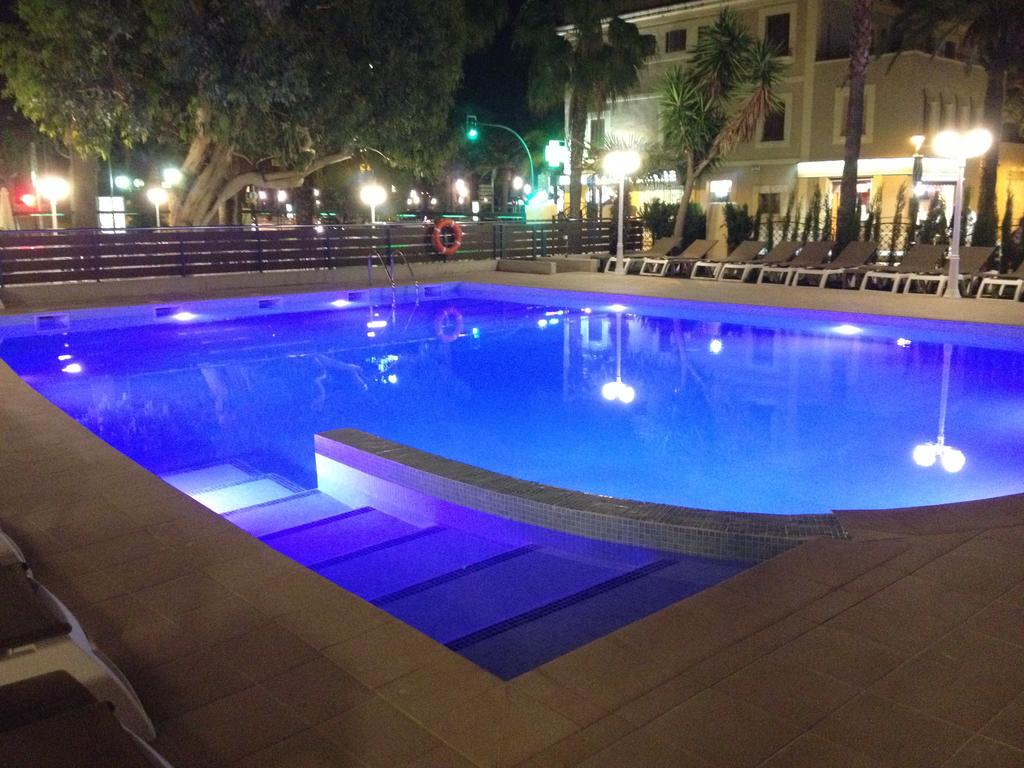 Planas