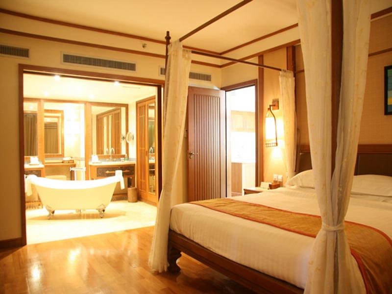 Horizon Resort & Spa