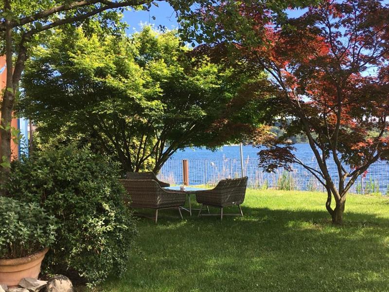L'approdo (Pettenasco)