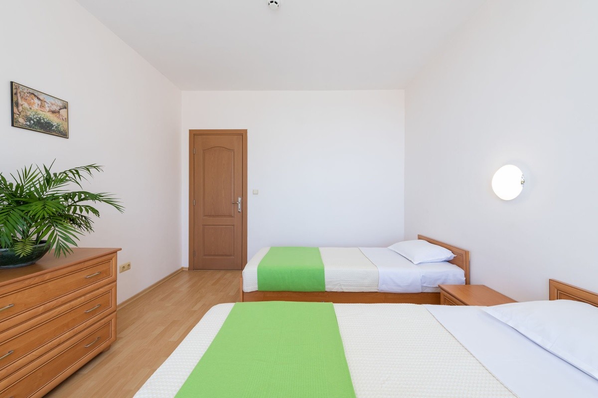 Trakia Plaza Hotel &Amp; Apartments