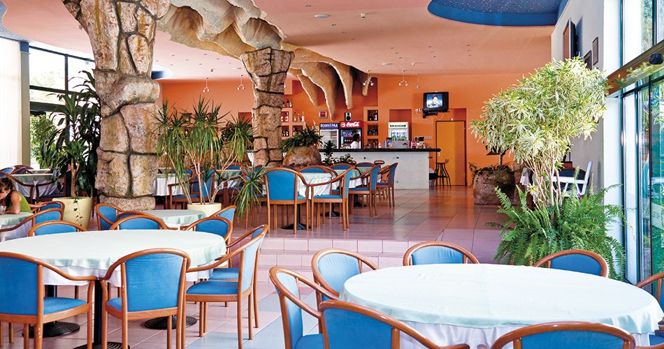 Trakia Plaza Hotel &Amp; Apartments