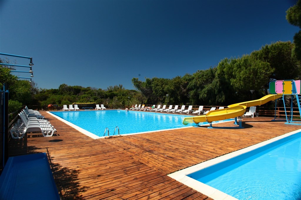 Camping Bella Sardinia (Torre Del Pozzo)