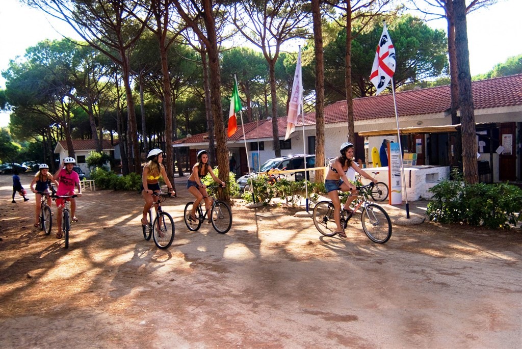 Camping Bella Sardinia (Torre Del Pozzo)