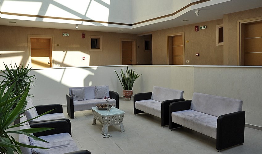 Rachoni Beach & Resort