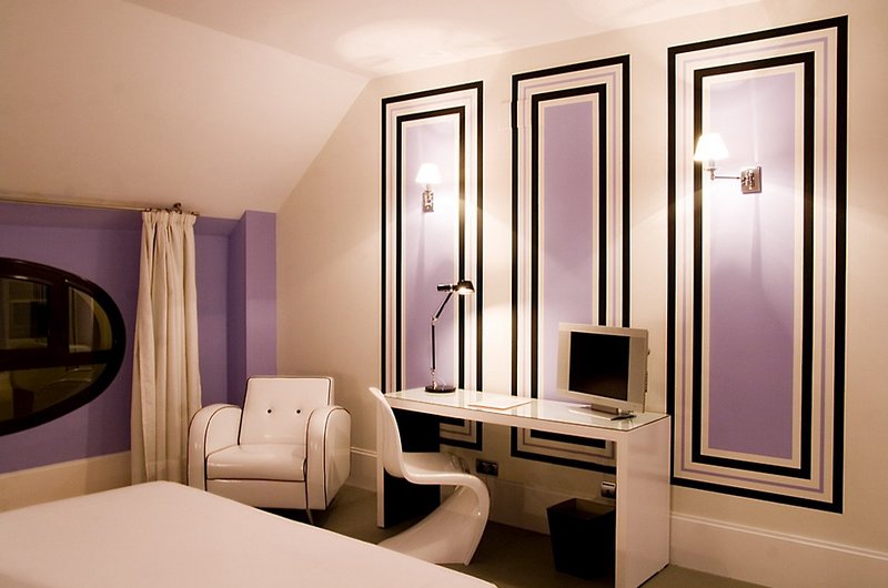 Mariposa Hotel