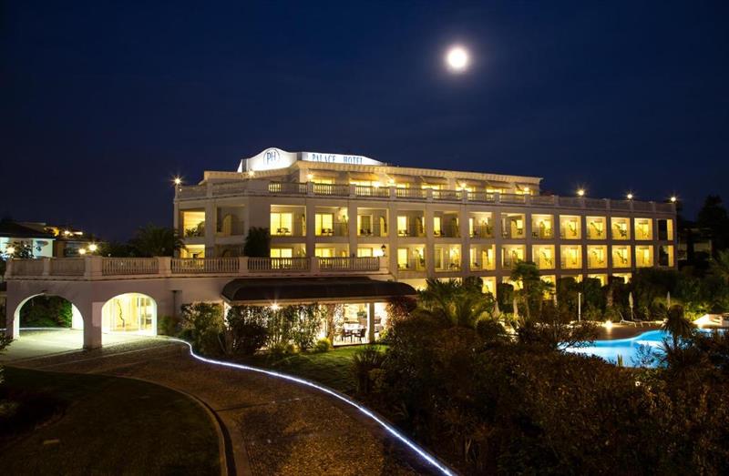 Palace (Desenzano Del Garda)