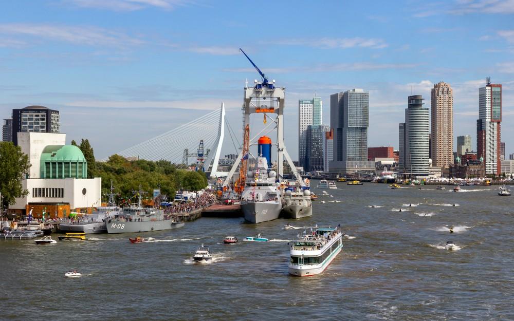 Květinové korzo a slavnosti lodí v Rotterdamu