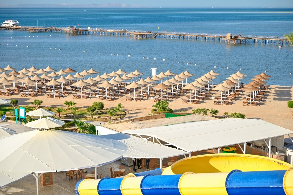 Sunrise Aster Aqua Park Resort