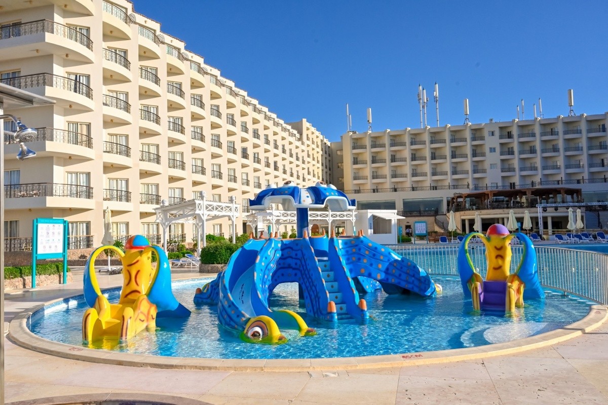 Sunrise Aster Aqua Park Resort