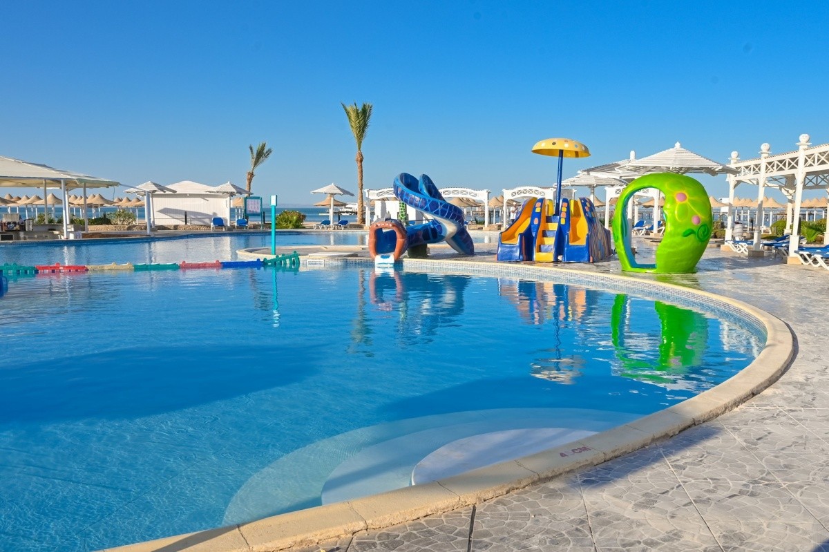 Sunrise Aster Aqua Park Resort