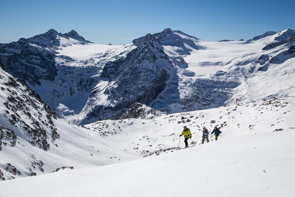 6denní velikonoční zájezd s polopenzí a skipasem – hotely různé Passo Tonale a okolí