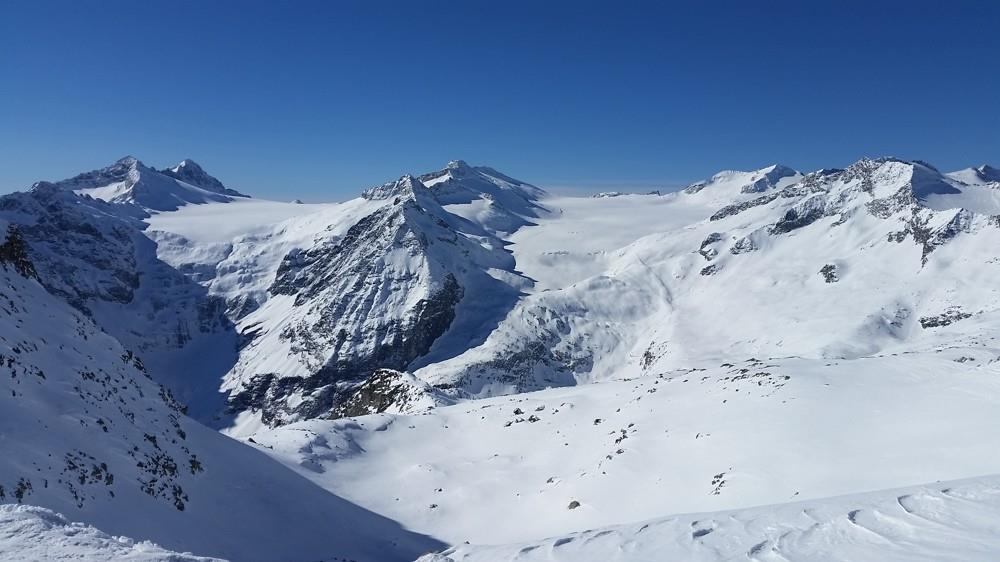 6denní velikonoční zájezd s polopenzí a skipasem – hotely různé Passo Tonale a okolí