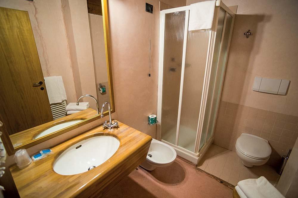 6denní velikonoční zájezd s polopenzí a skipasem – hotely různé Passo Tonale a okolí