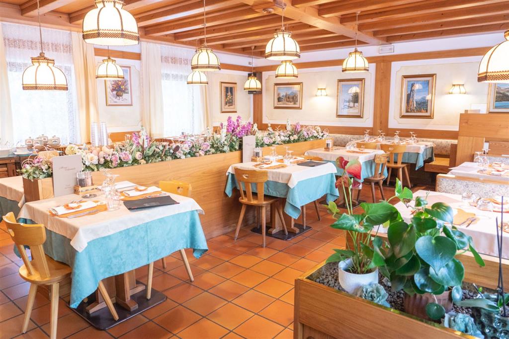 6denní velikonoční zájezd s polopenzí a skipasem – hotel Valgranda