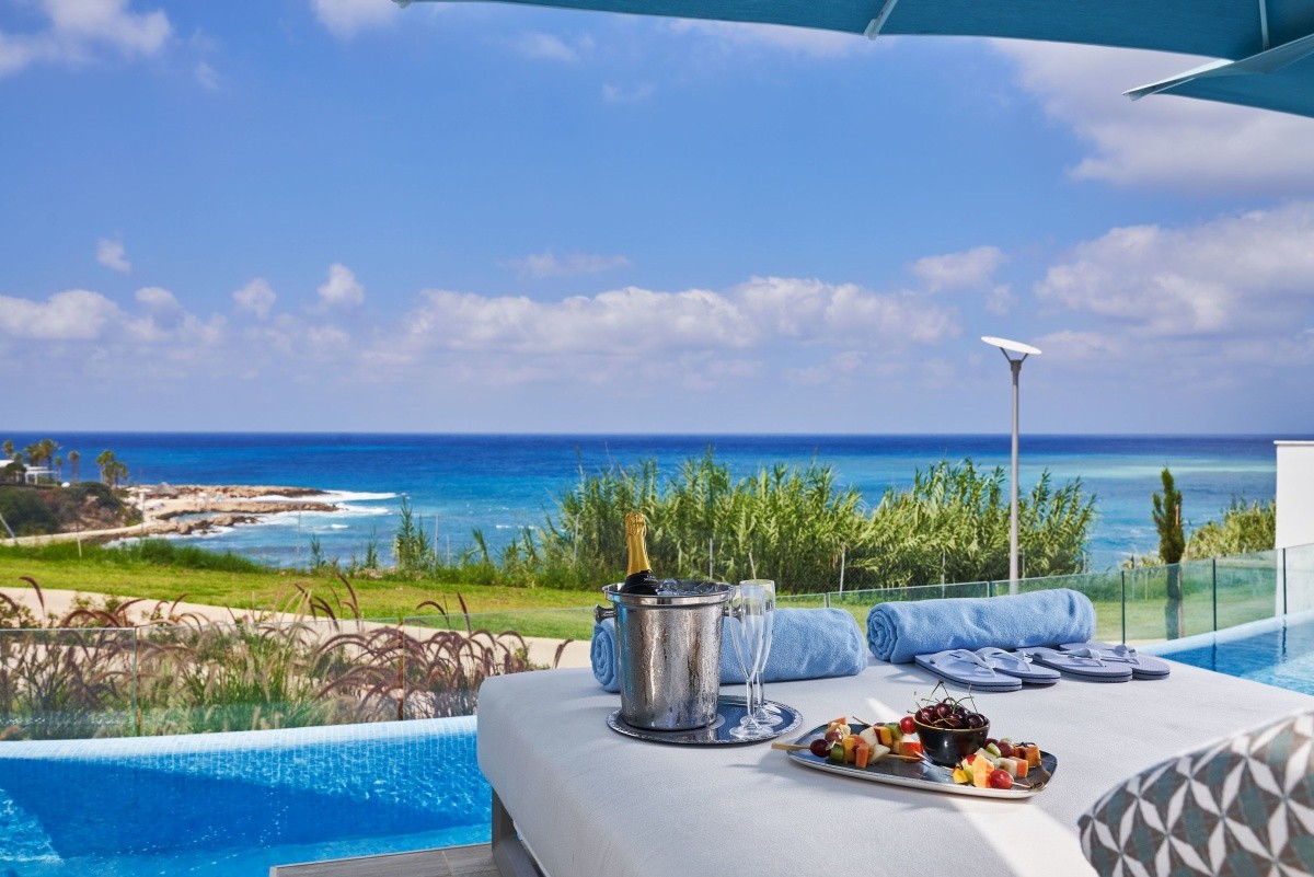 Mare Paphos