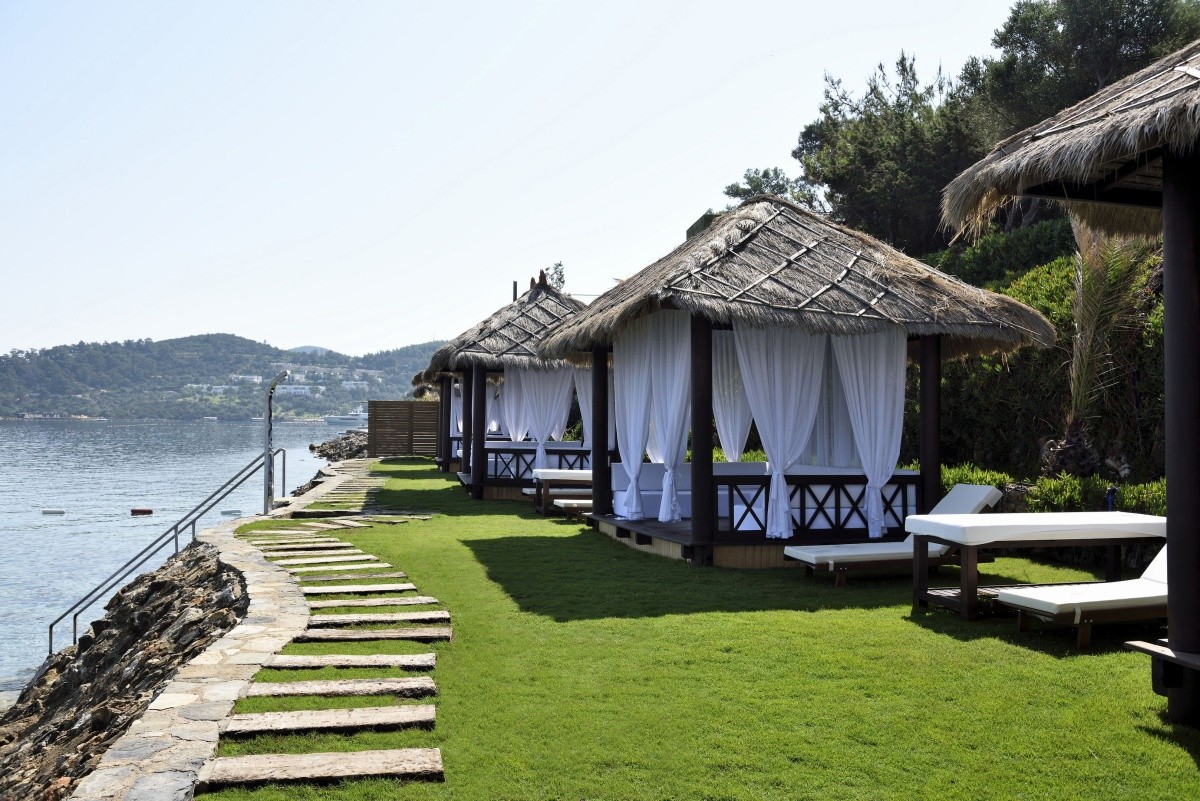 Sarpedor Boutique