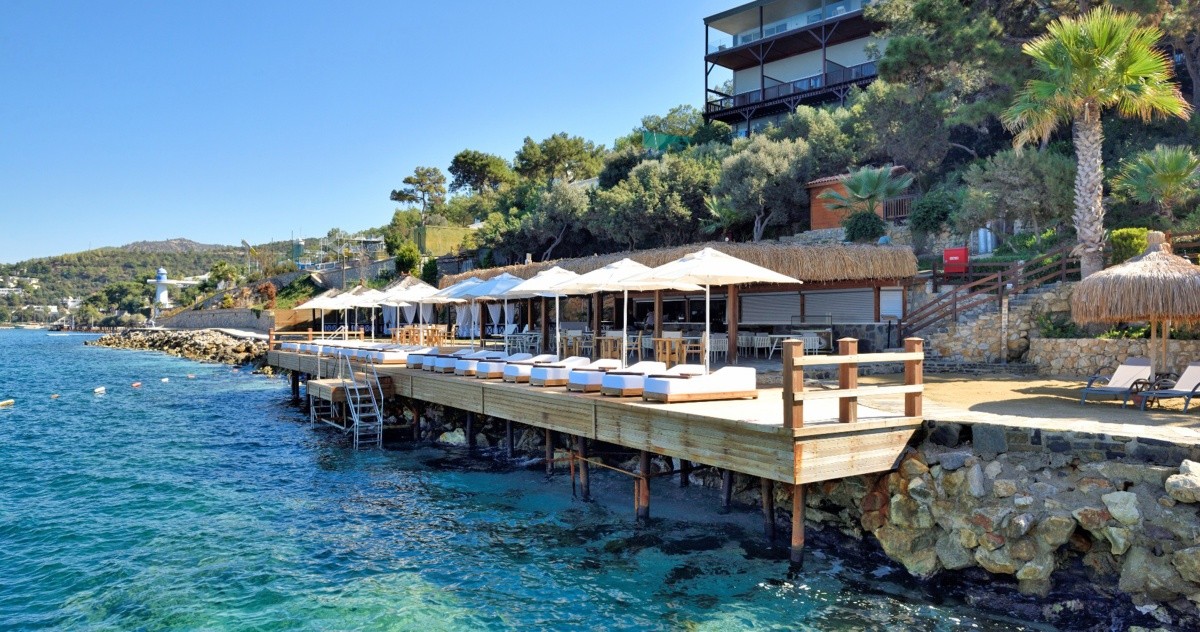 Sarpedor Boutique