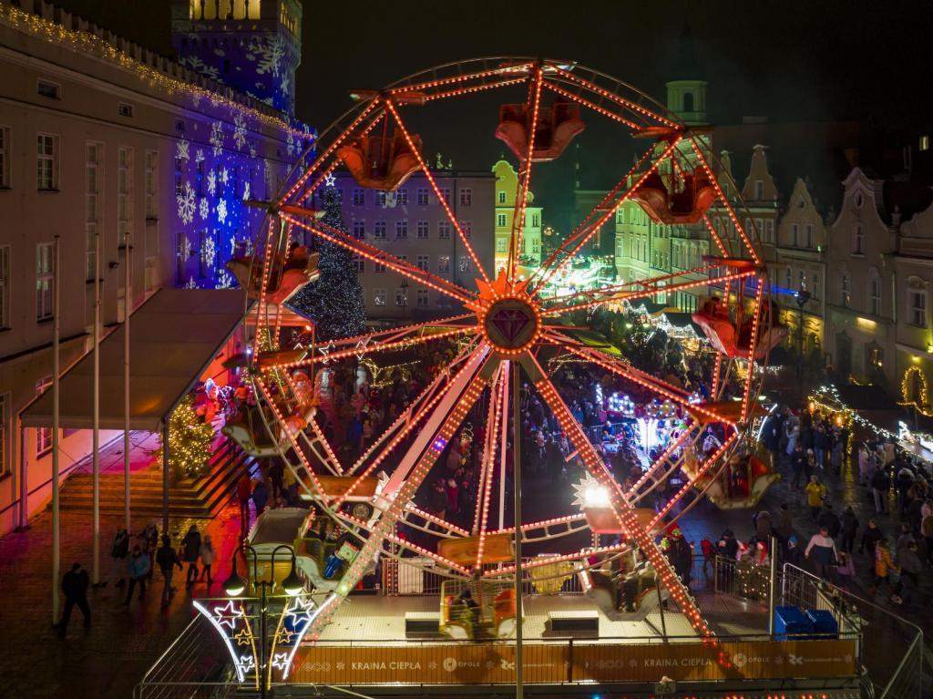 Adventní trhy v polském Opolí