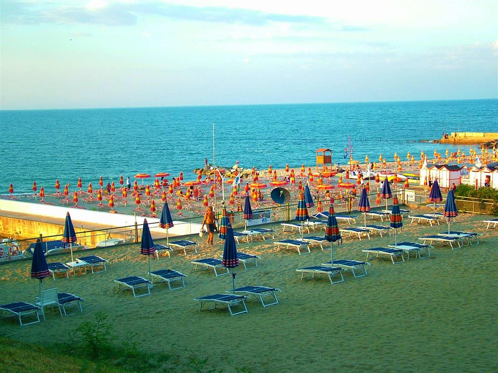 Hotel Capo Est