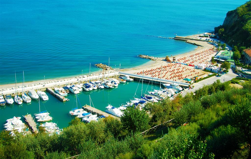 Hotel Capo Est