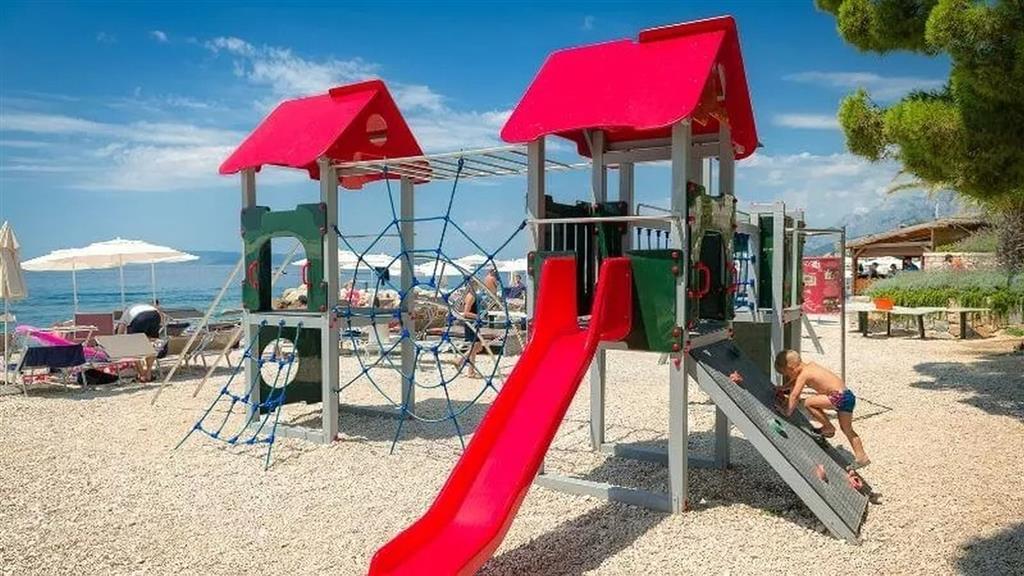 Medora Auri Family Beach Resort