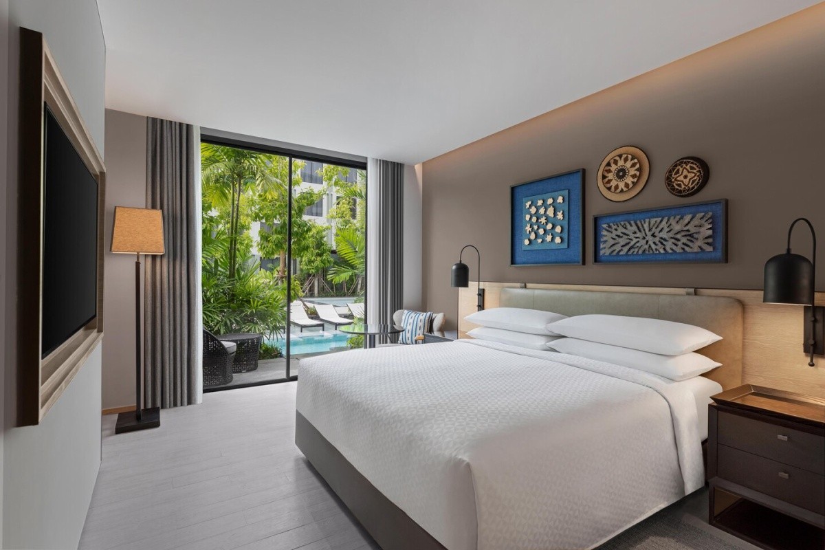 Four Points By Sheraton Phuket Patong Beach Resort
