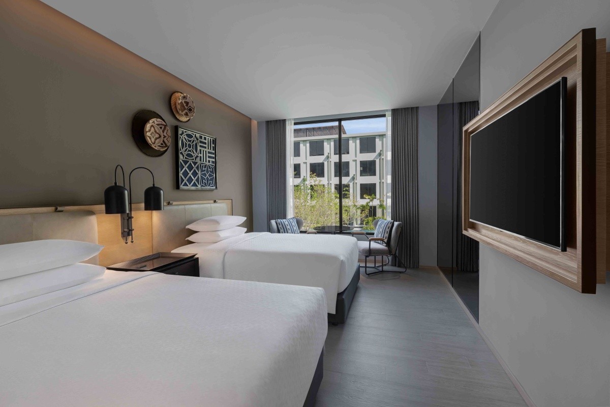 Four Points By Sheraton Phuket Patong Beach Resort