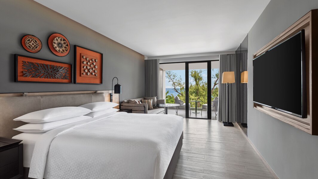 Four Points By Sheraton Phuket Patong Beach Resort