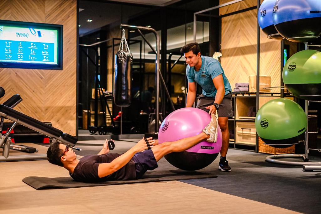 Four Points By Sheraton Phuket Patong Beach Resort