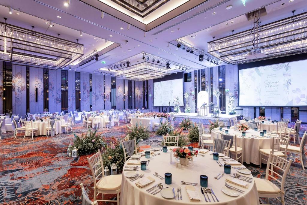 Four Points By Sheraton Phuket Patong Beach Resort
