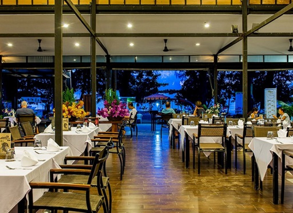 Nai Yang Beach Resort