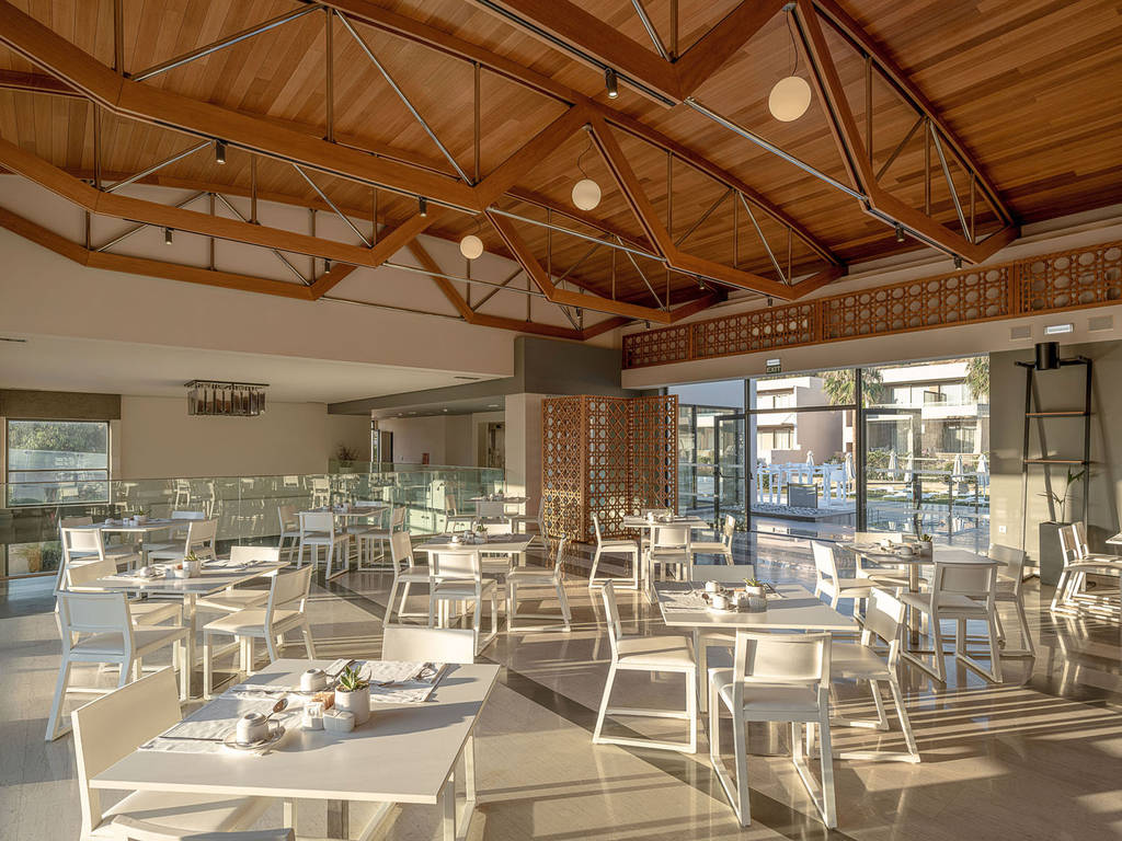 Avra Imperial - The Residence Collection