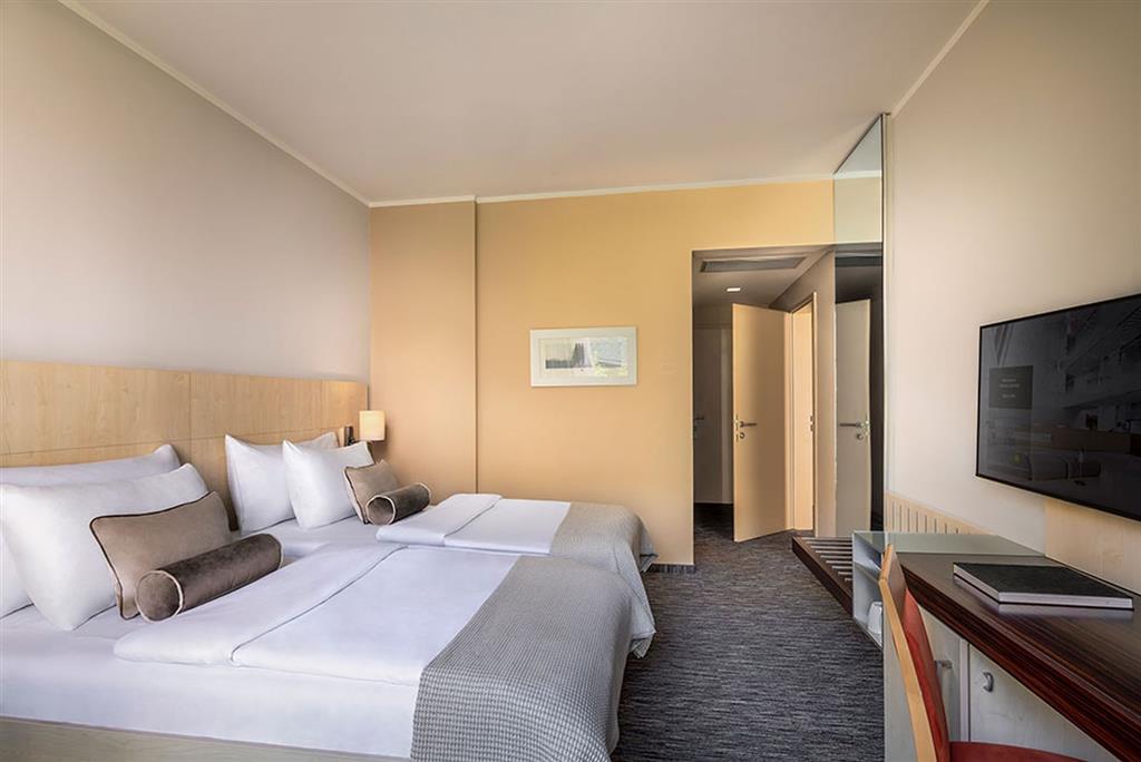 Valamar Lacroma Hotel
