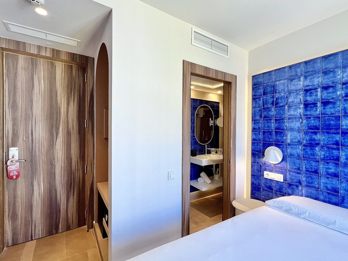 Sercotel Hotel Perla Marina