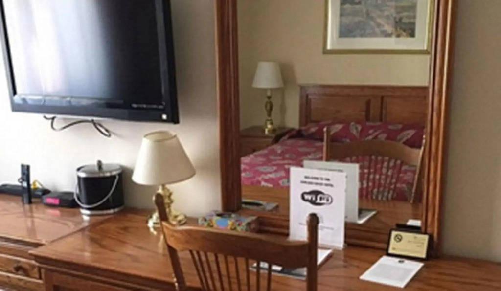 Chelsea Savoy Hotel (New York City)