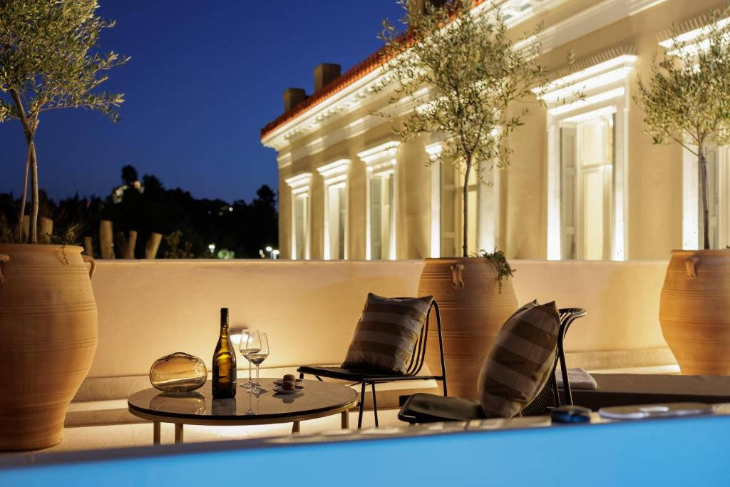 La Divina Aria Hotels