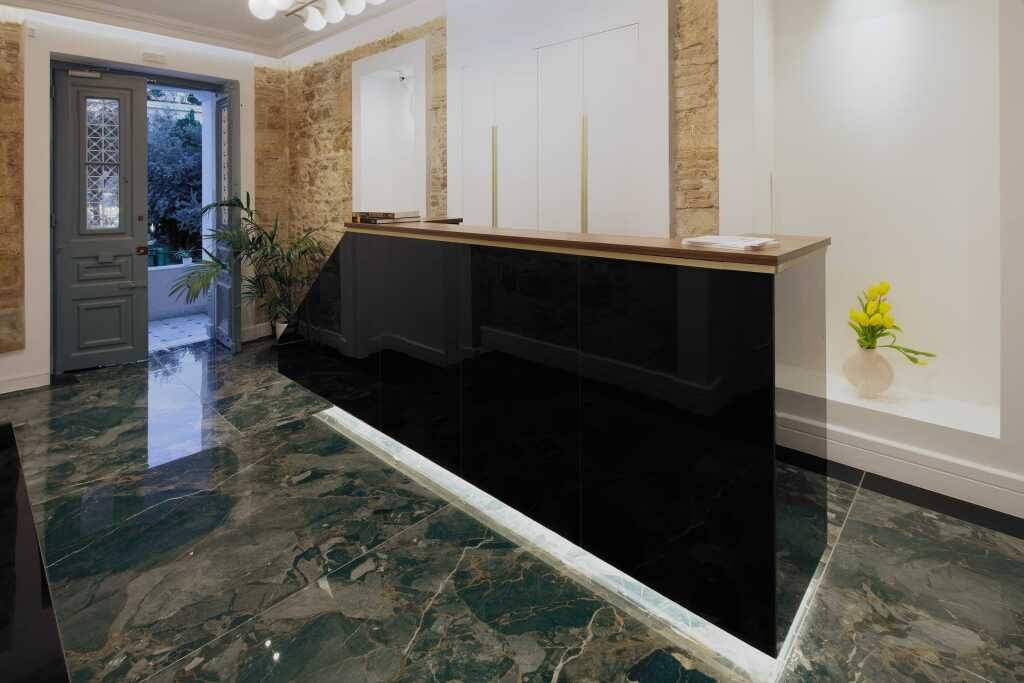 La Divina Aria Hotels