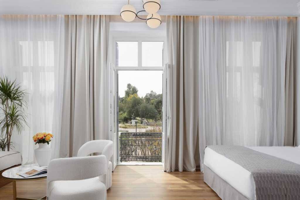 La Divina Aria Hotels