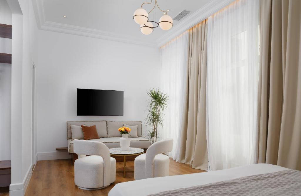 La Divina Aria Hotels