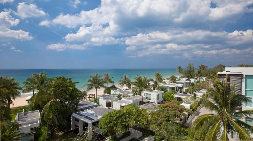 Aleenta Phuket Resort