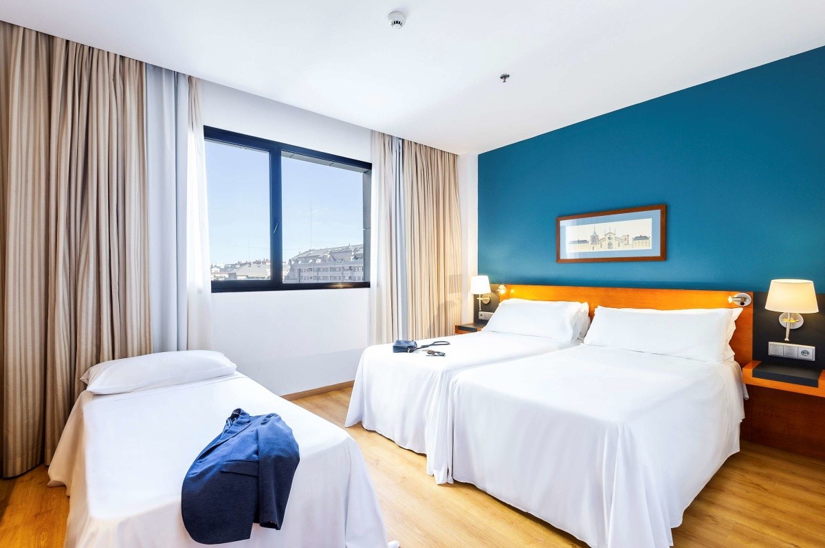 Tryp Valencia Oceanic Hotel