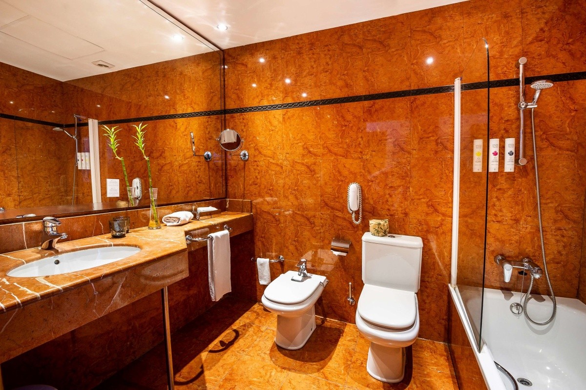 Tryp Valencia Oceanic Hotel