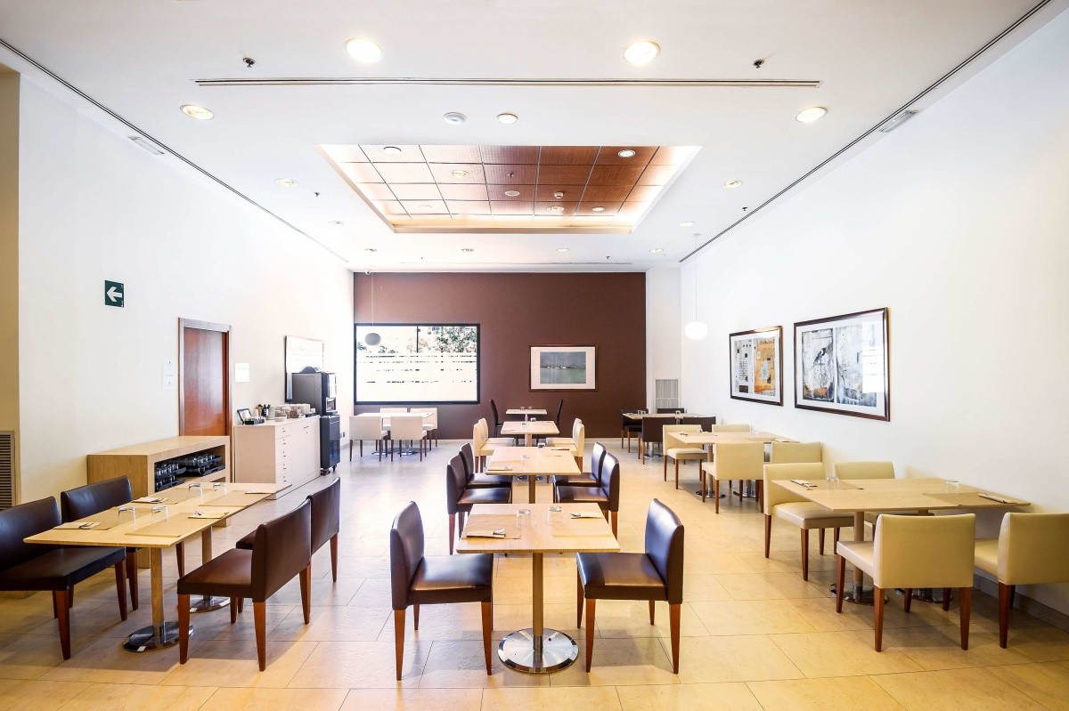 Tryp Valencia Oceanic Hotel