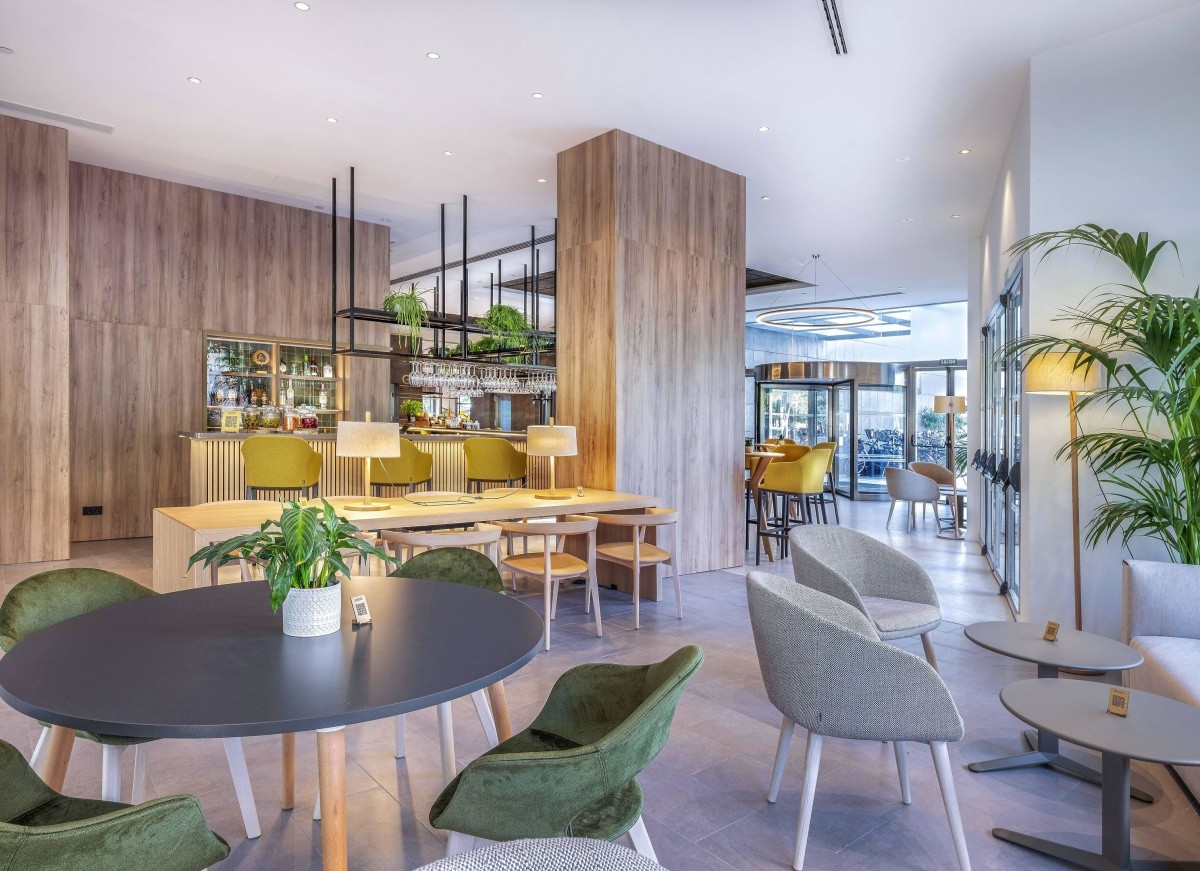 Tryp Valencia Oceanic Hotel