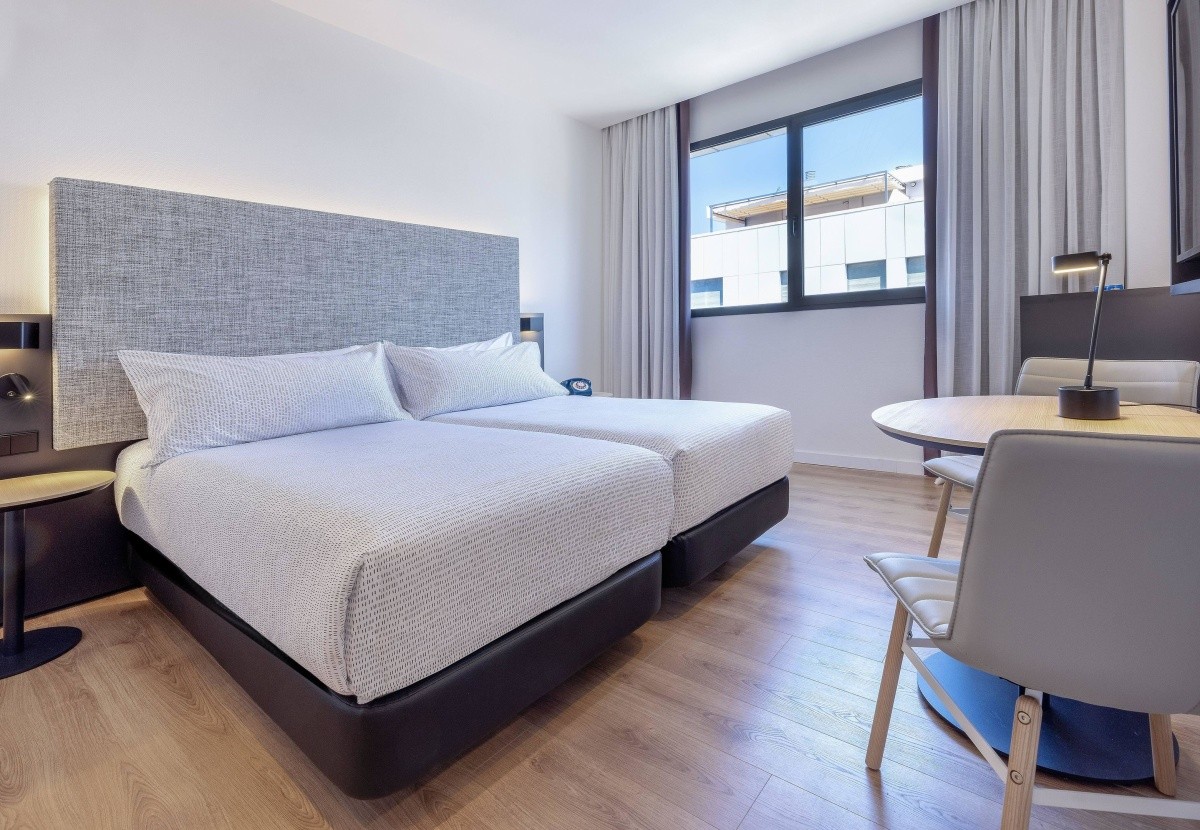 Tryp Valencia Oceanic Hotel