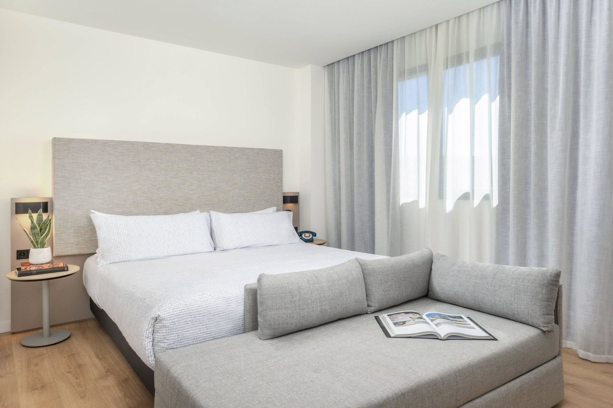Tryp Valencia Oceanic Hotel