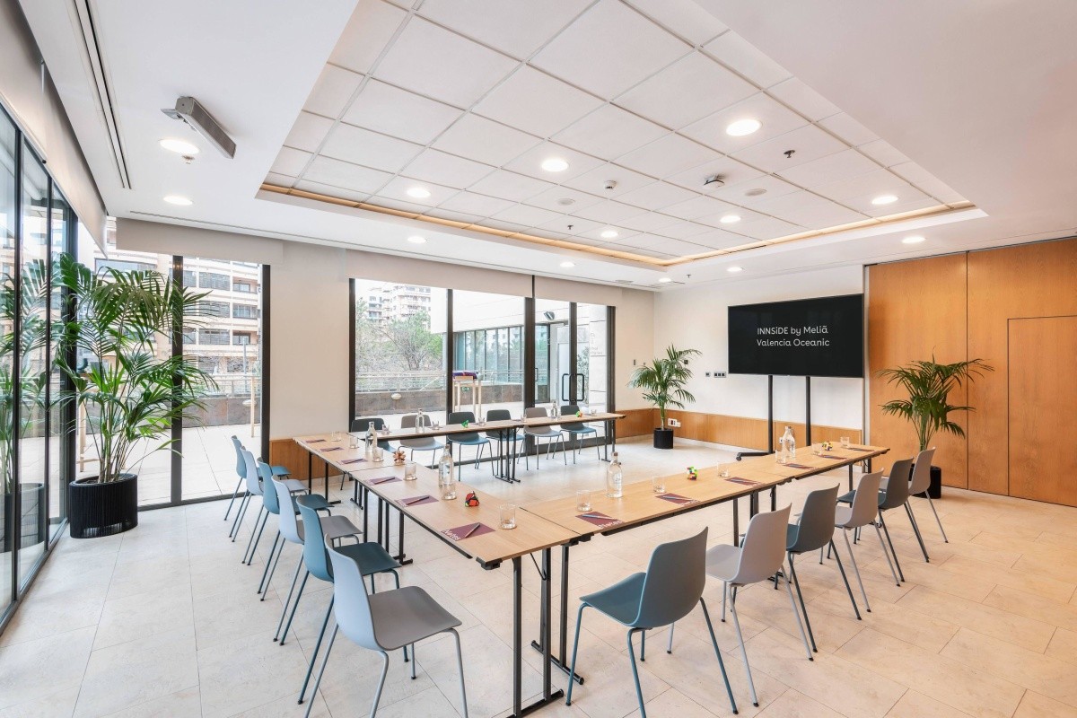 Tryp Valencia Oceanic Hotel