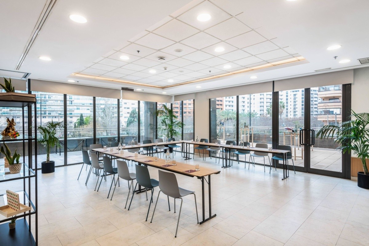 Tryp Valencia Oceanic Hotel