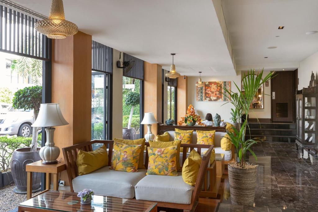 Sawaddi Patong Resort